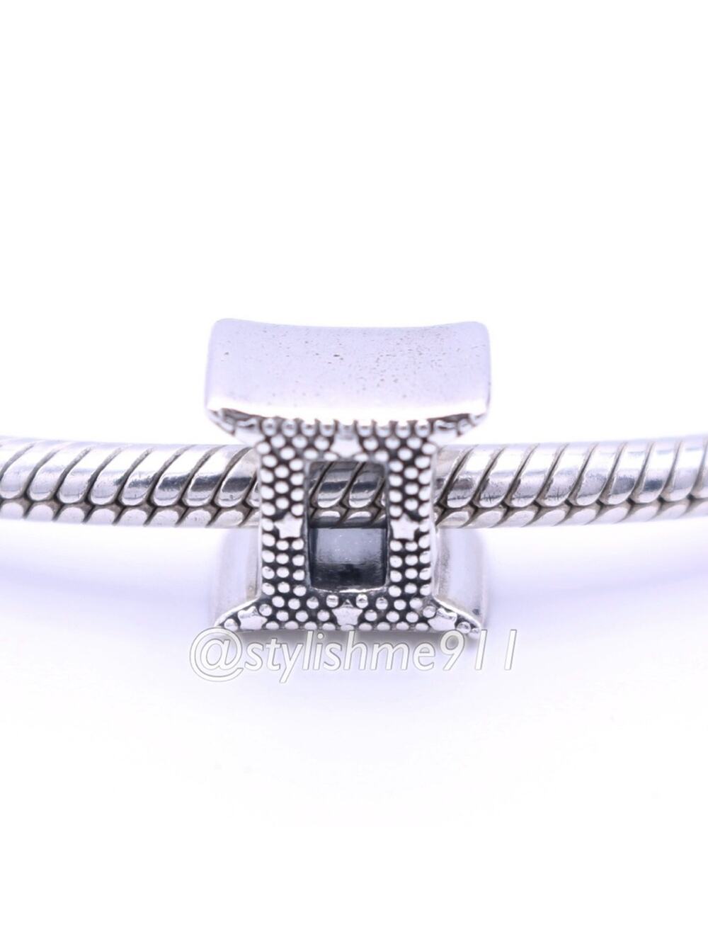 Authentic PANDORA Sparkling Gemini Zodiac Sign Charm - 798428C01